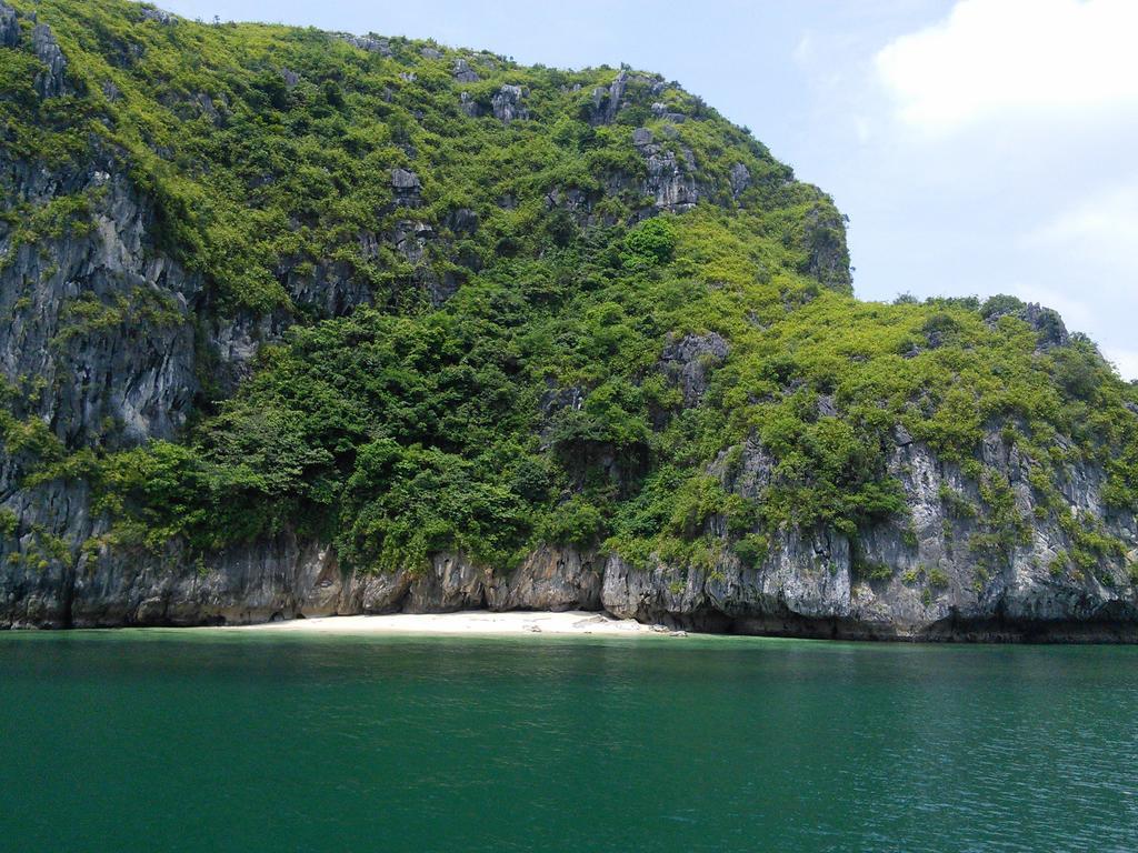 Nam Phuong Hotel Dong Khe Sau Dış mekan fotoğraf