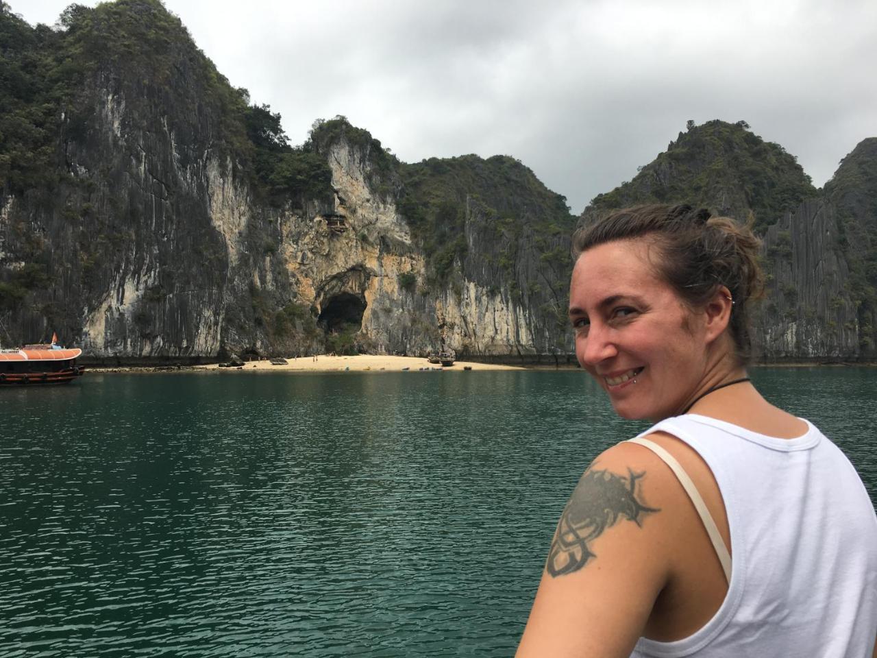 Nam Phuong Hotel Dong Khe Sau Dış mekan fotoğraf